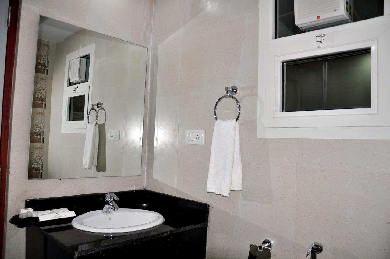Hôtel Jyothis Residency à Kollur Extérieur photo